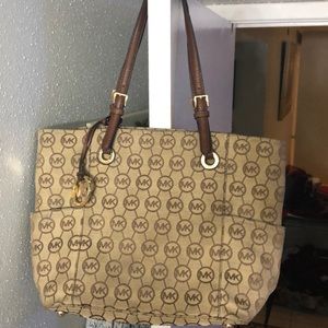 Mk tote